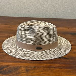 Wallaroo Petite Charlie Fedora, Packable